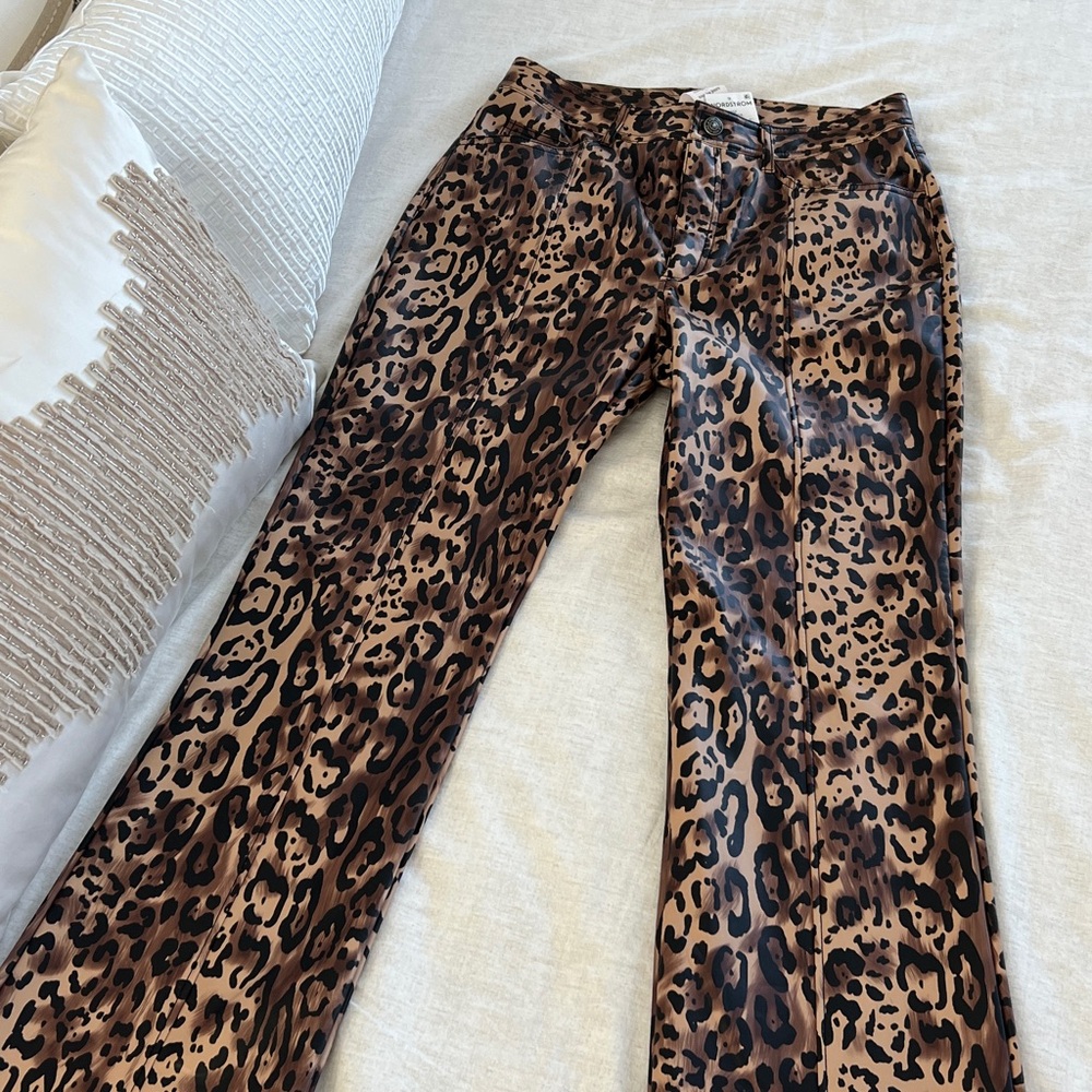 Cinq à Sept stunning faux leather Leopard Print Flare jeans